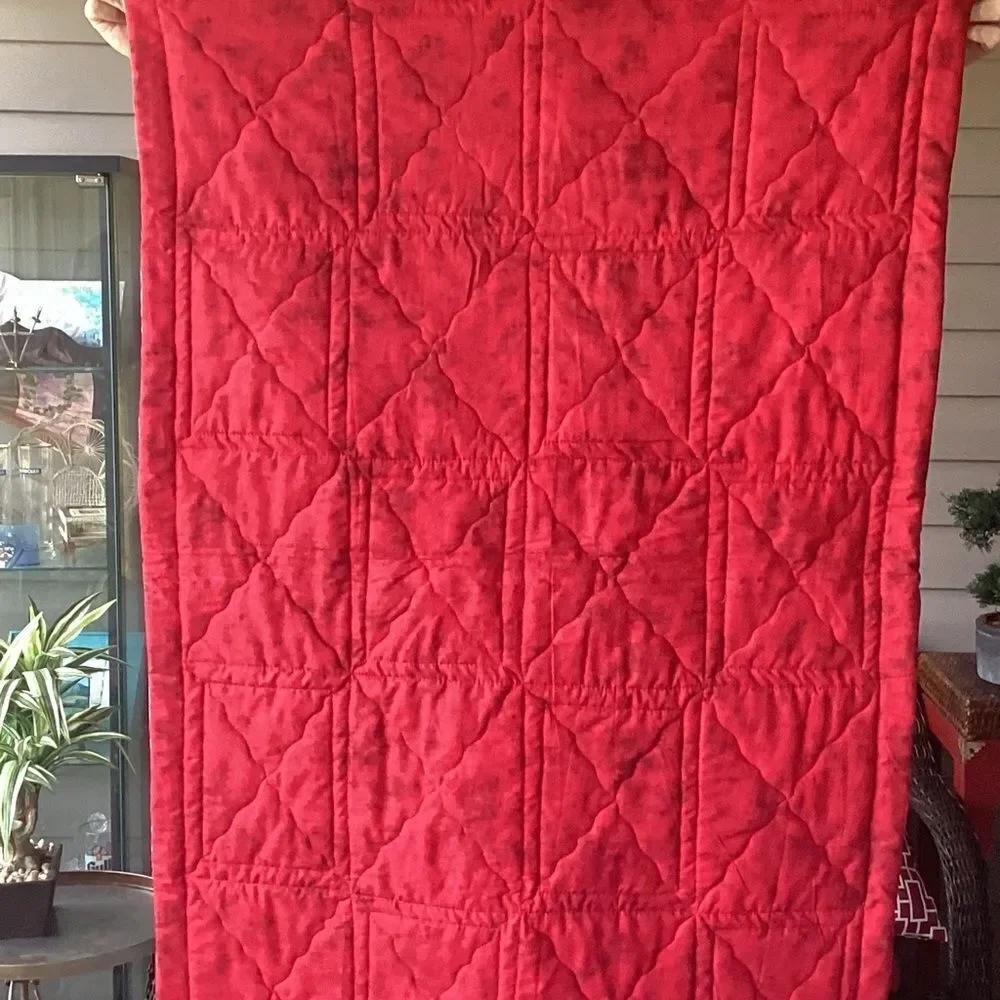 NWT. Black White and Red Sheep Lap Quilt Hand Crafted
